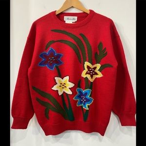 Manella Red Floral Crewneck Sweater in L